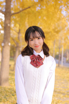 嗯啊…老师你的奶真软真大